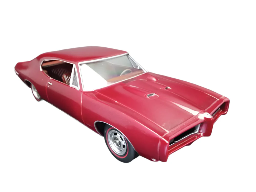 1968 Pontiac GTO Hardtop Craftsman Plus 1:25 Scale Model Kit - Image 2