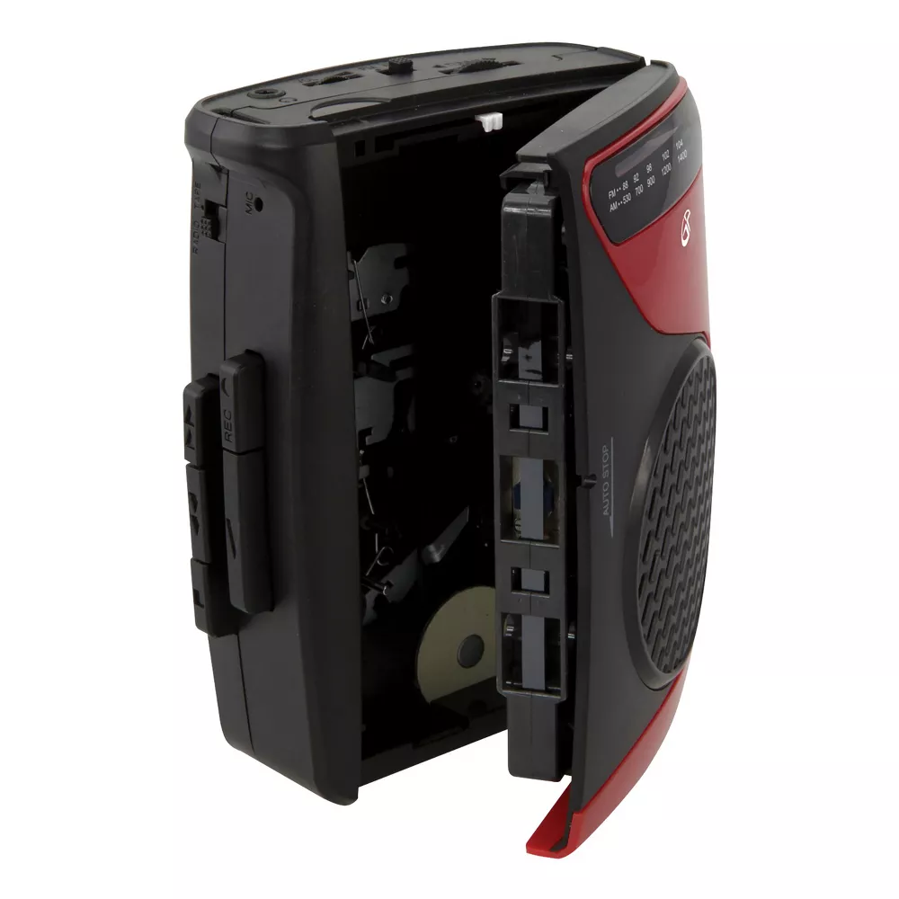 GPX CAS337 Portable Cassette Player with AM/FM Radio/Voice Record (Red/Black) - Image 2