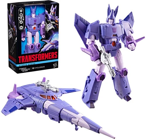 Hasbro Collectibles - The Transformers: The Movie - Studio Series - Voyager Class Cyclonus Action Figure